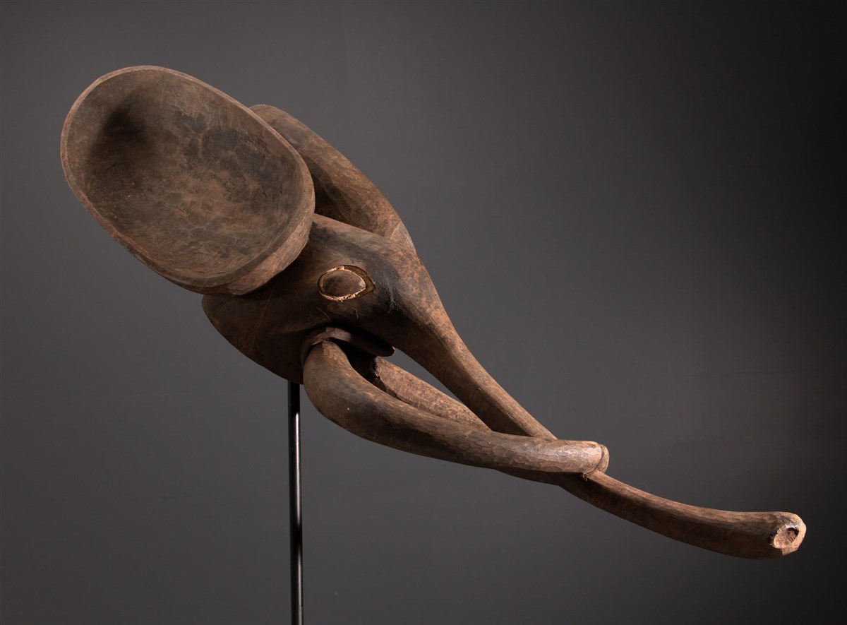 Grand masque éléphant Babanki